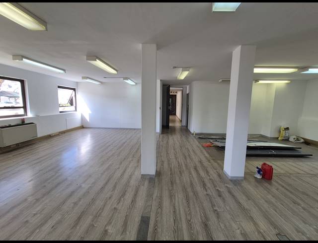 230M² OFFICE TO LET IN WOODMEAD